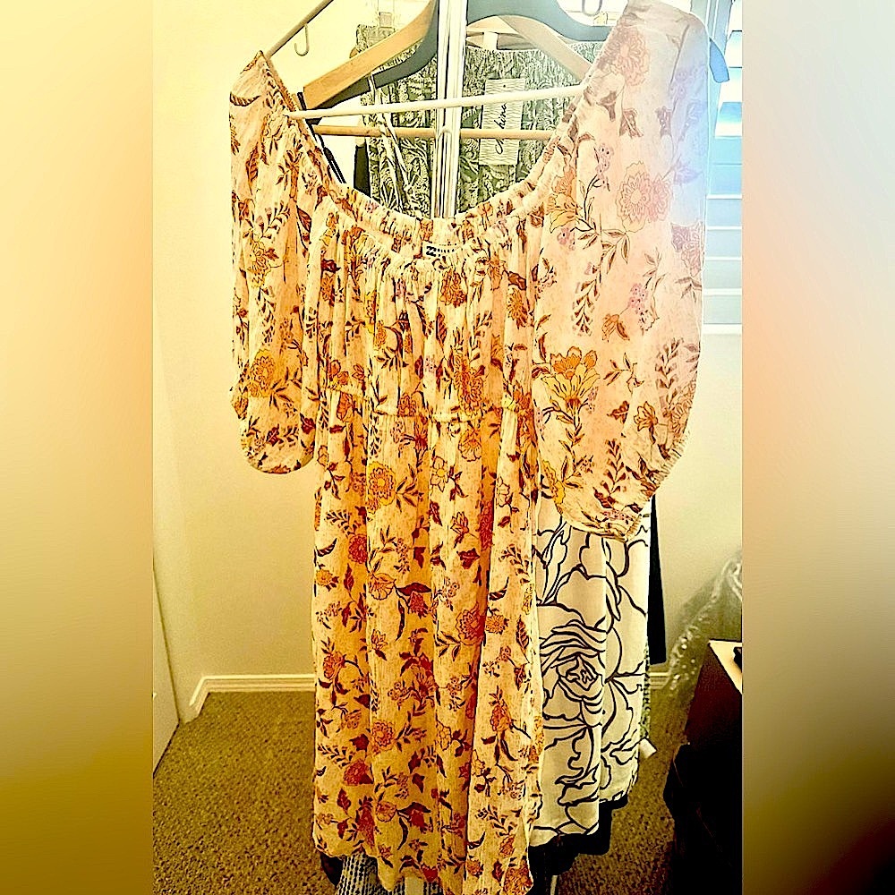 EUC light crepe sundress